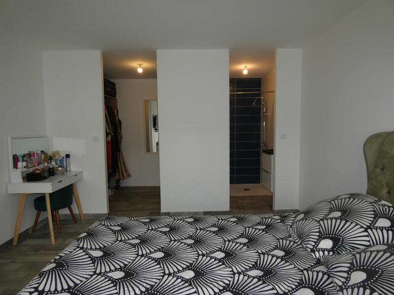 Maison - 98 m² - 4 pièces