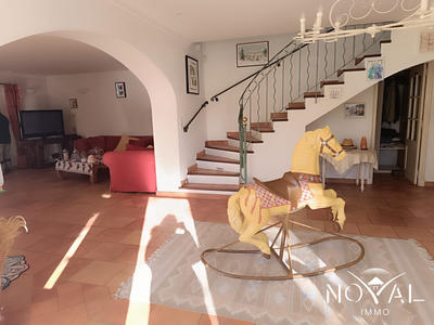 Bastide - 523 m² - 20 pièces