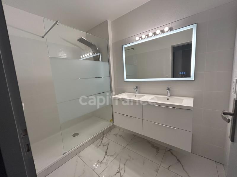 Appartement - 107 m² - 4 pièces