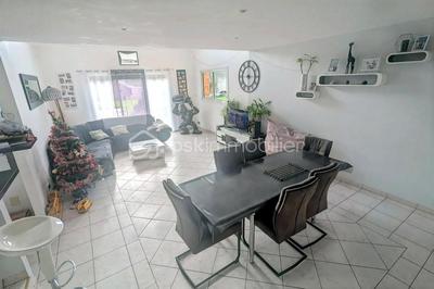 Maison - 113 m² - 5 pièces