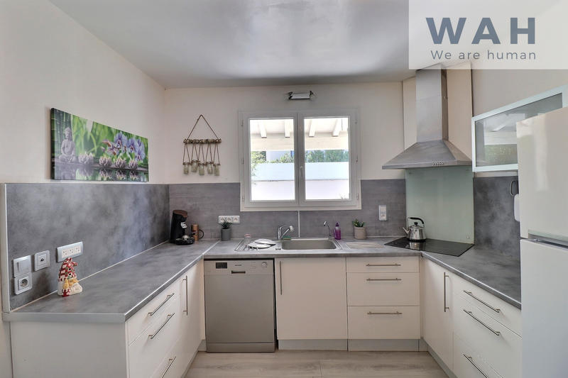 Maison - 140 m² - 5 pièces