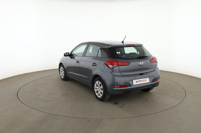Hyundai i20 1.2 Initia 84 ch