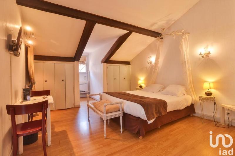 Local commercial - 1 100 m²