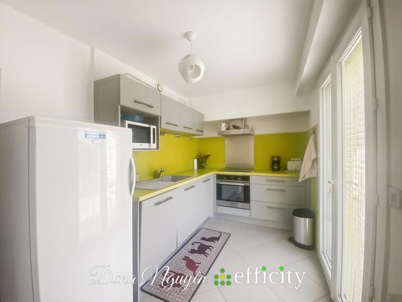 Villa - 171 m² - 8 pièces