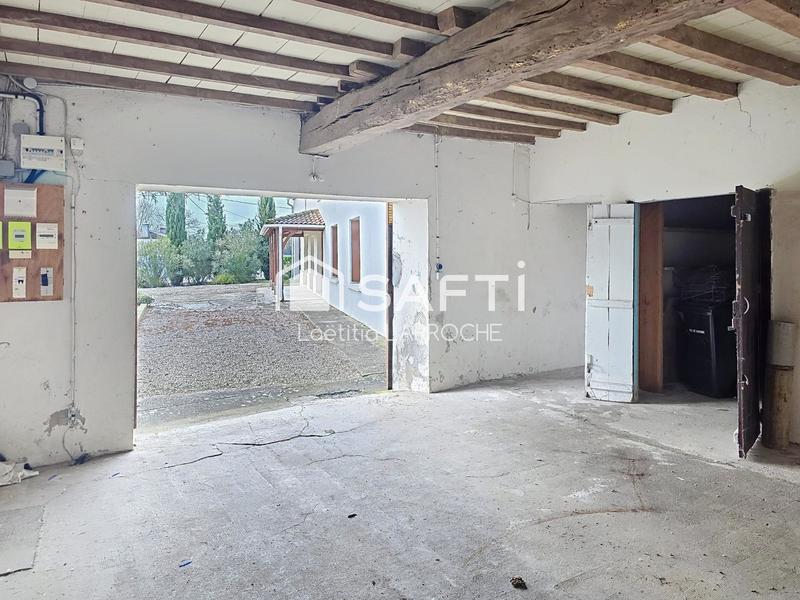 Maison - 225 m² - 10 pièces