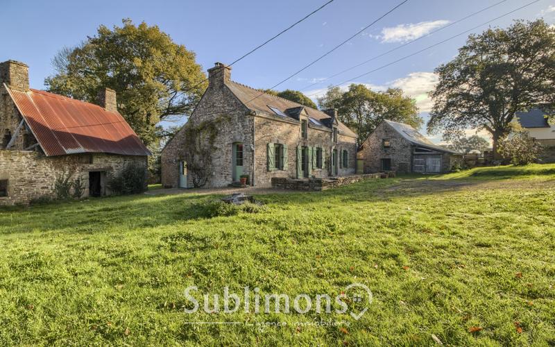 Maison - 199 m² - 7 pièces