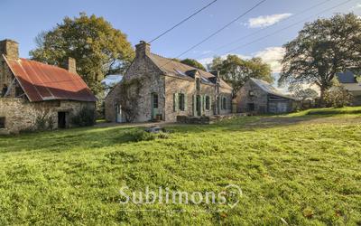 Maison - 199 m² - 7 pièces