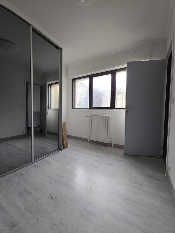 Maison - 94 m² - 5 pièces