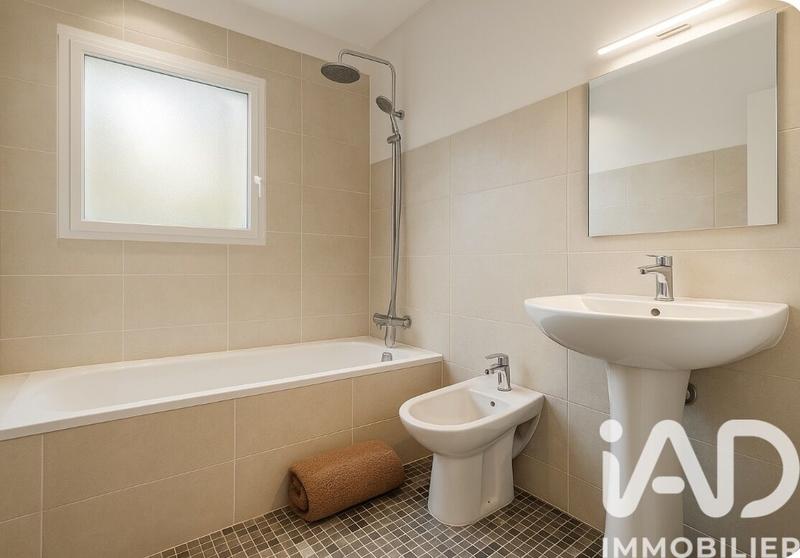 Appartement - 76 m² - 4 pièces