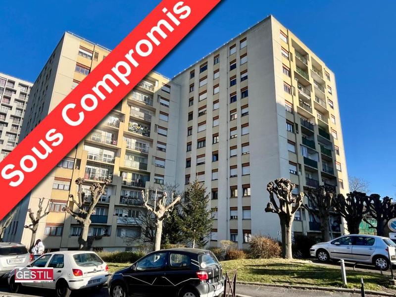 Studio - 19 m² - 1 pièce