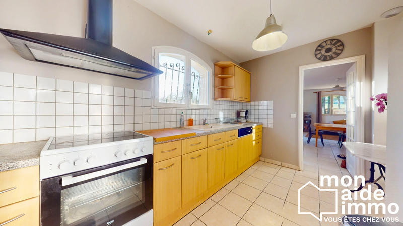 Maison - 85 m² - 5 pièces