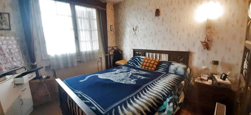 Maison - 215 m² - 8 pièces