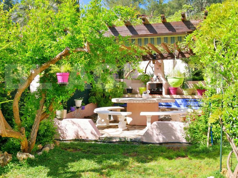 Maison - 137 m² - 8 pièces