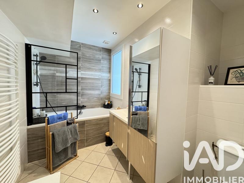 Maison - 145 m² - 7 pièces