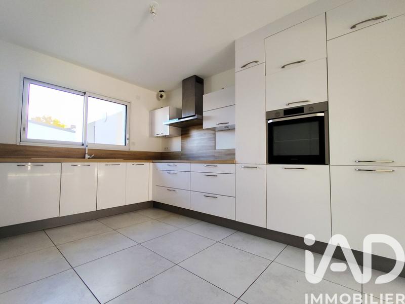 Maison - 106 m² - 5 pièces