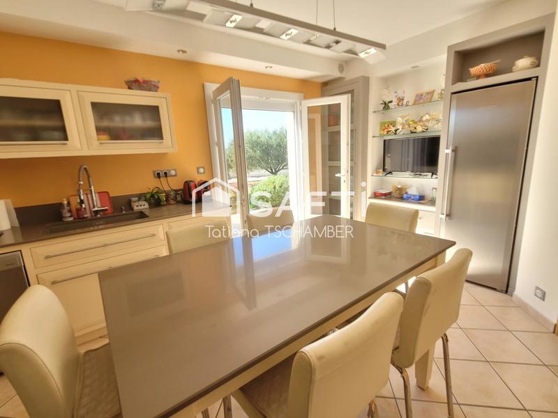 Maison - 142 m² - 4 pièces