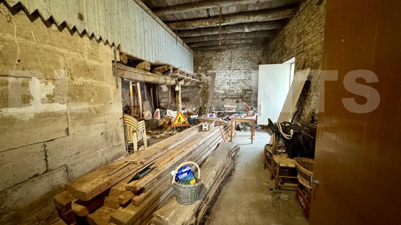 Maison ancienne - 167 m² - 8 pièces