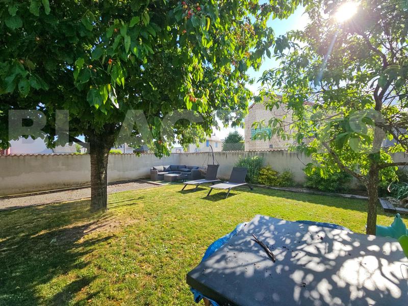 Maison - 160 m² - 5 pièces