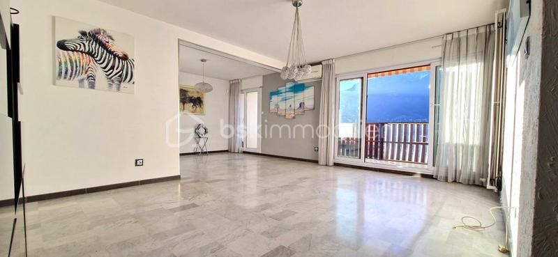 Appartement - 104 m² - 4 pièces