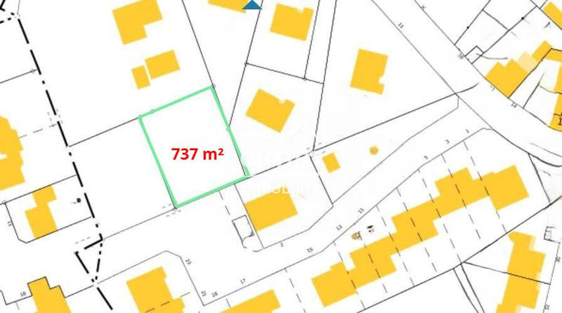 Terrain - 737 m²