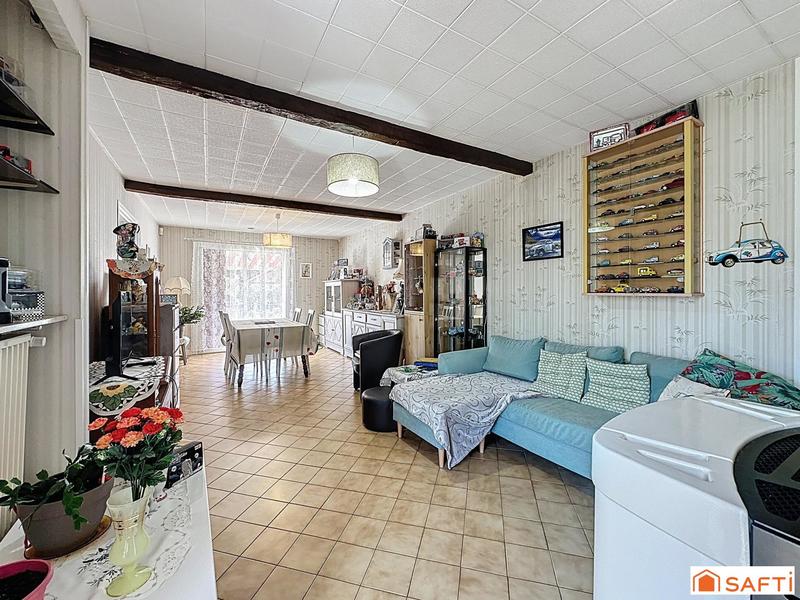 Maison - 104 m² - 6 pièces