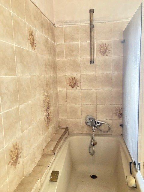 Appartement - 95 m² - 5 pièces