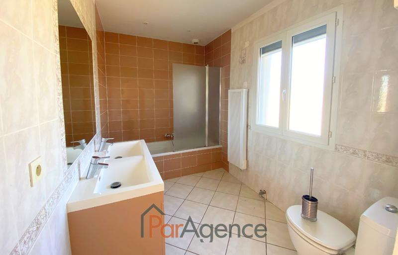 Maison - 175 m² - 6 pièces