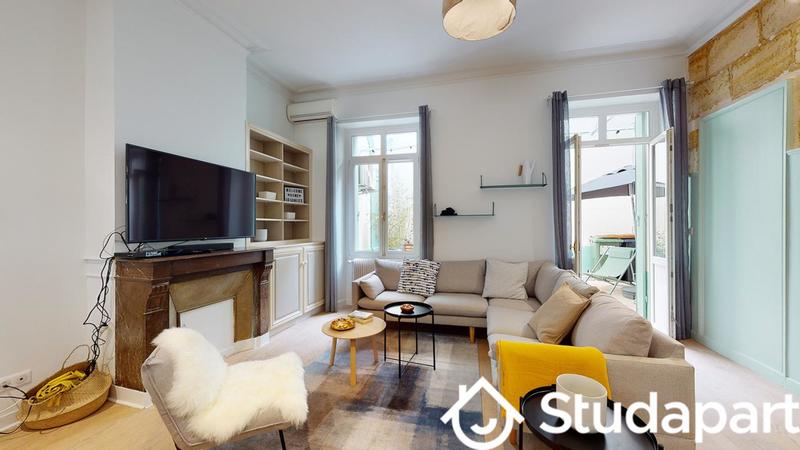 Chambre - 10 m² - 1 pièce