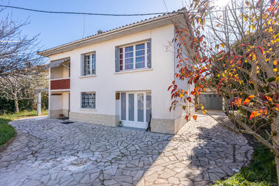 Maison - 122 m² - 5 pièces