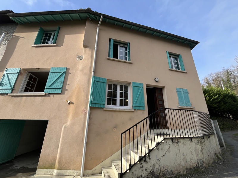 Maison - 120 m² - 7 pièces