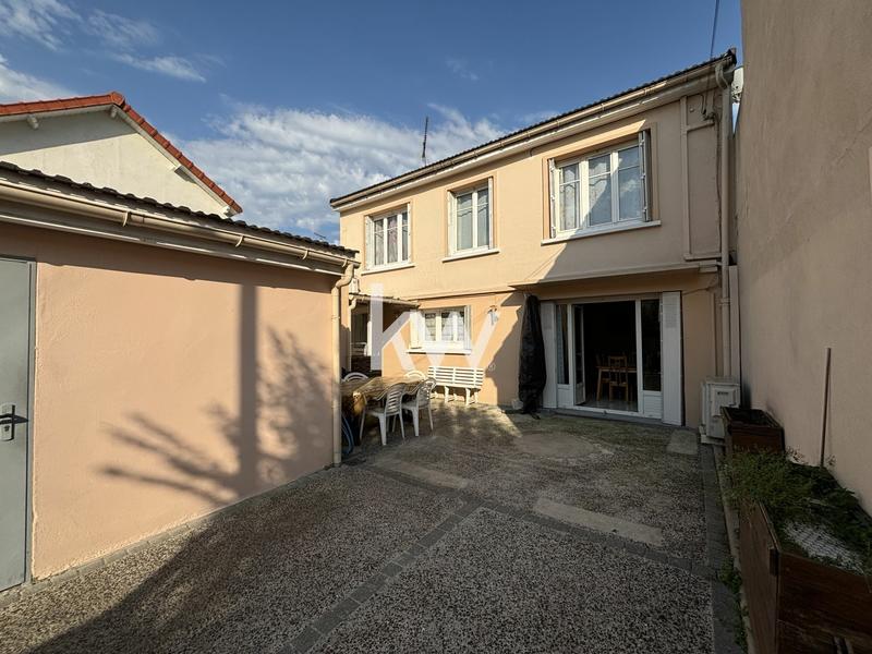 Maison - 83 m² - 4 pièces