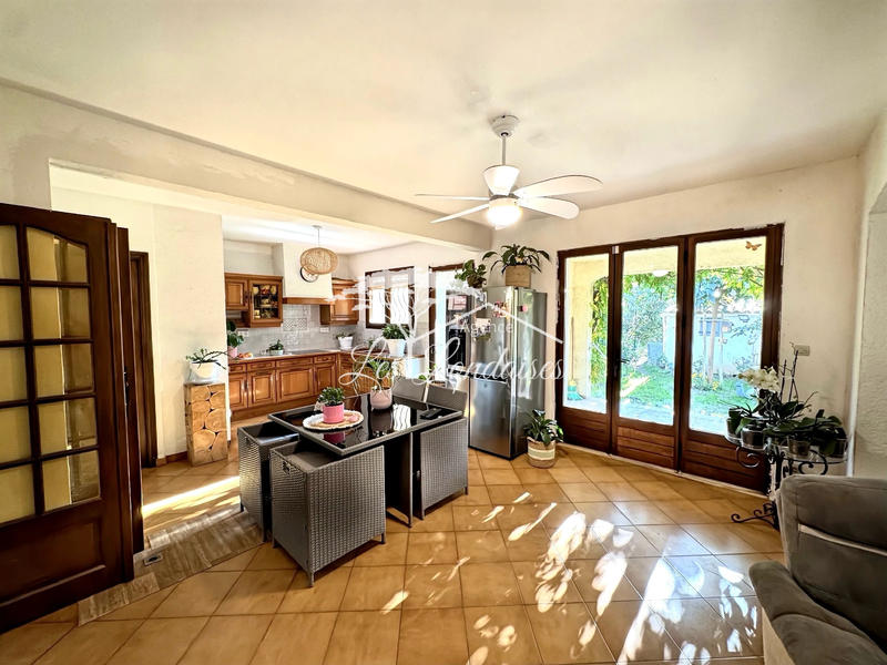 Maison - 140 m² - 5 pièces