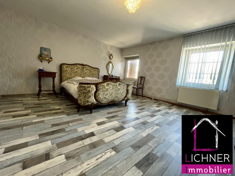 Maison - 175 m² - 6 pièces