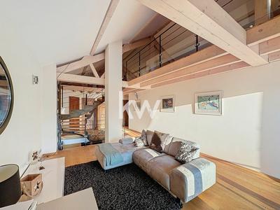 Maison - 307 m² - 6 pièces