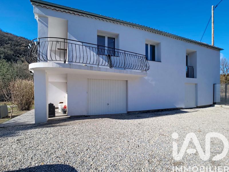 Maison - 97 m² - 4 pièces