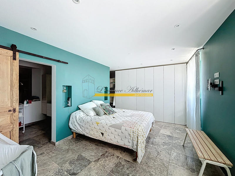 Maison - 194 m² - 7 pièces