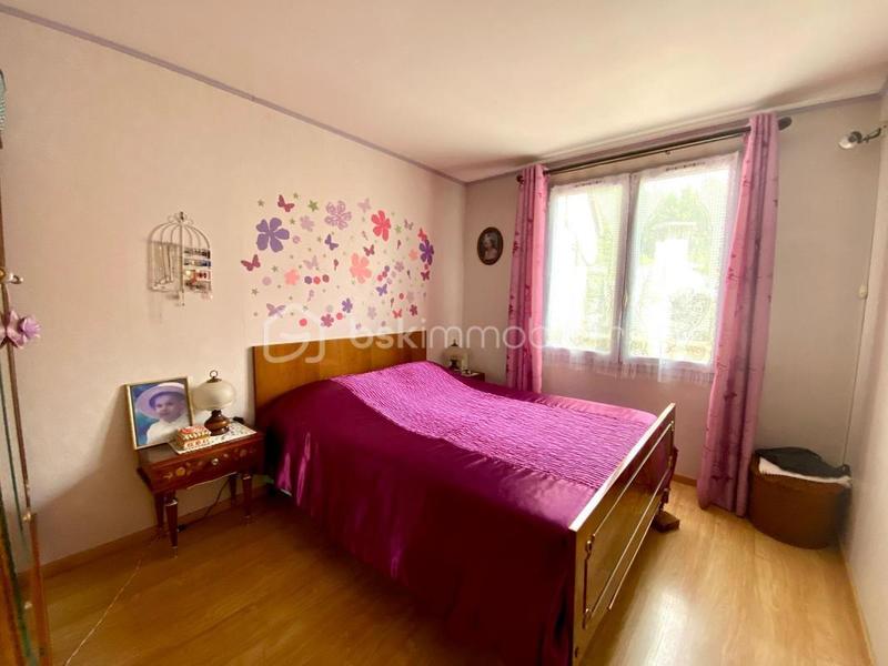 Pavillon - 95 m² - 5 pièces