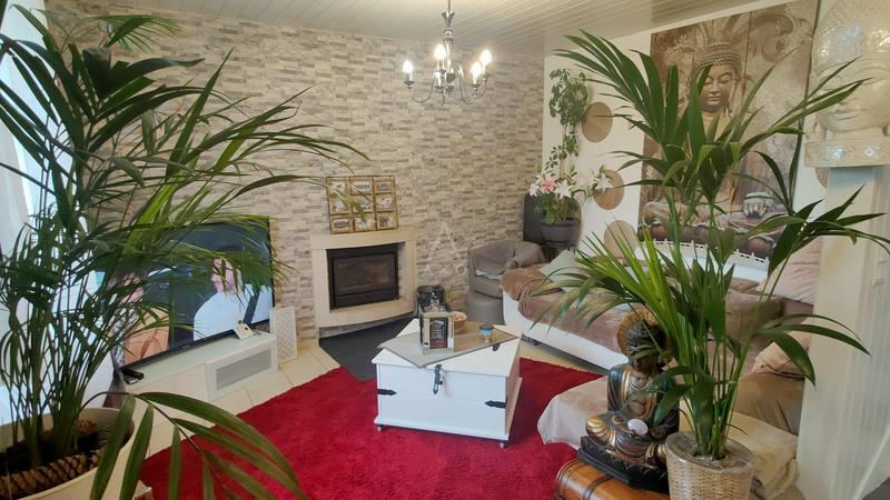 Maison - 93 m² - 5 pièces