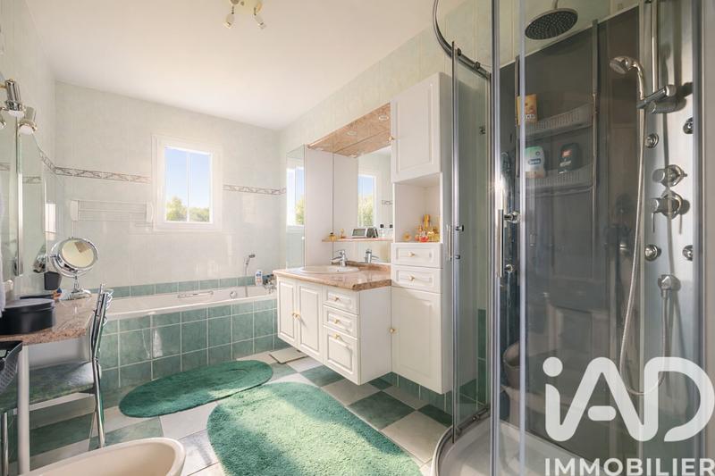 Maison - 147 m² - 6 pièces