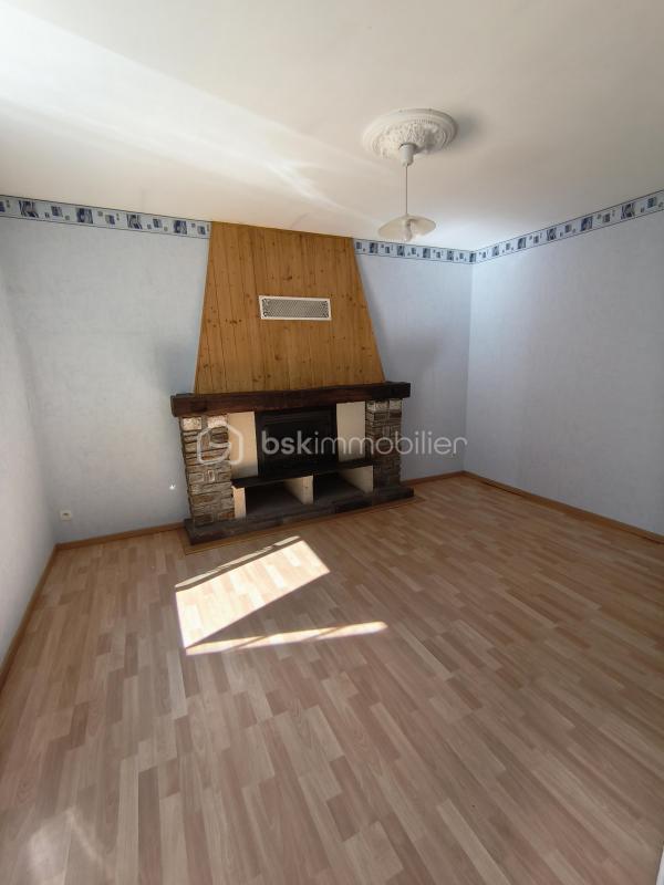 Maison - 304 m² - 11 pièces