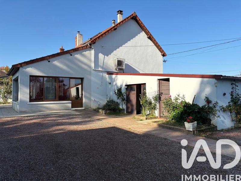 Maison - 166 m² - 5 pièces