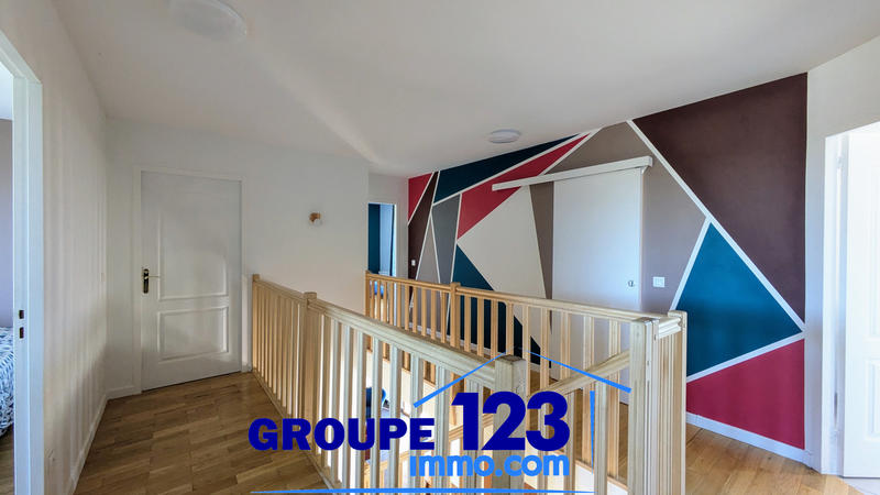 Maison - 171 m² - 6 pièces