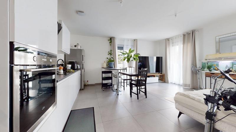 Appartement - 70 m² - 3 pièces