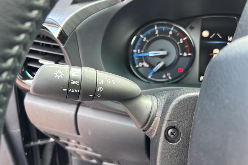 Toyota Hilux X-Tra d-4d 204 Bva Invinc