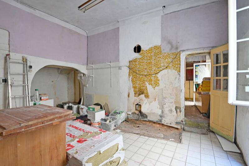 Maison de ville - 260 m² - 11 pièces