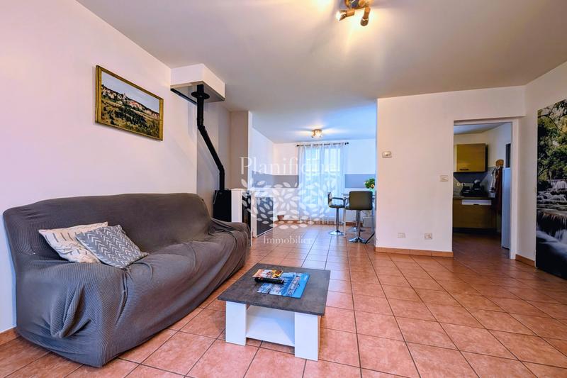 Maison - 96 m² - 5 pièces