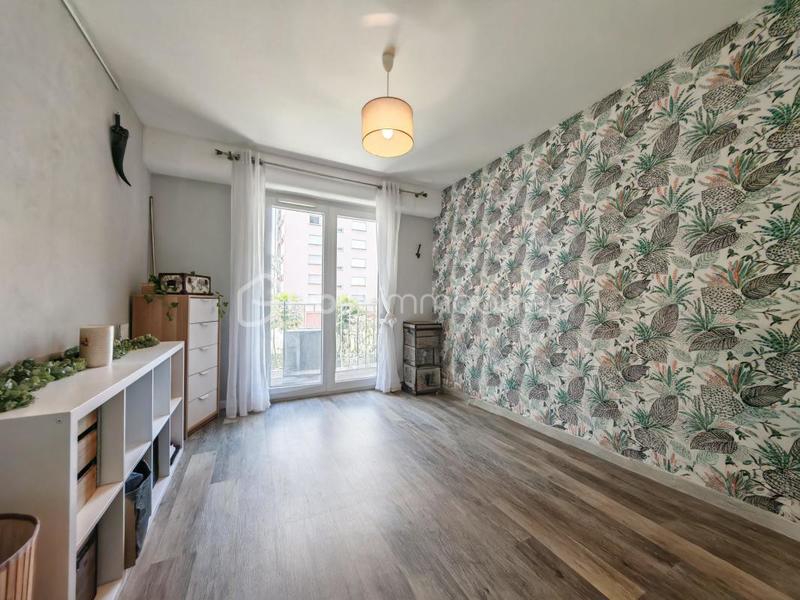 Appartement - 75 m² - 4 pièces