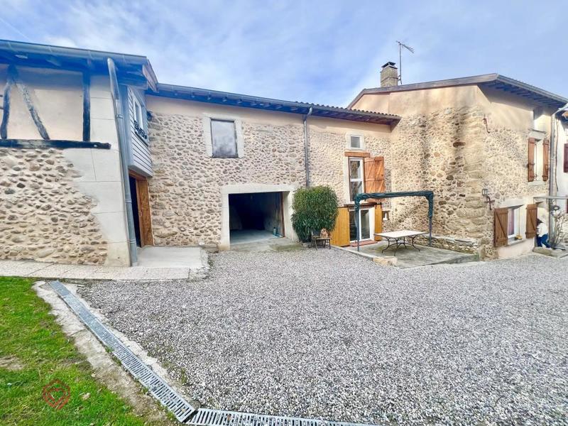 Corps de ferme - 147 m² - 6 pièces