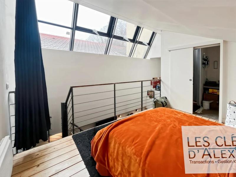 Loft - 38 m² - 2 pièces