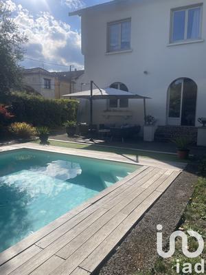 Maison de ville - 207 m² - 6 pièces